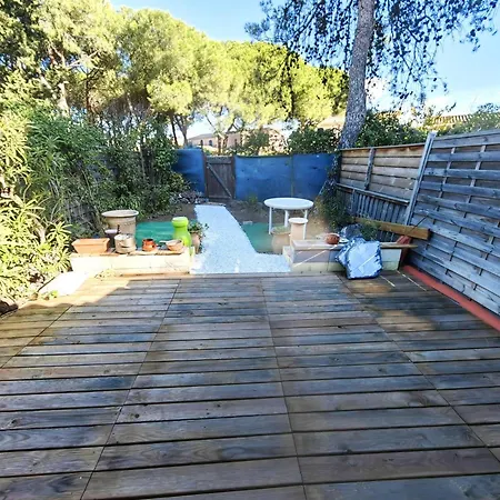 Mitoyenne Avec Piscine Et Parking Pour 4 Personnes - Fr-1-607-189 Willa Agde