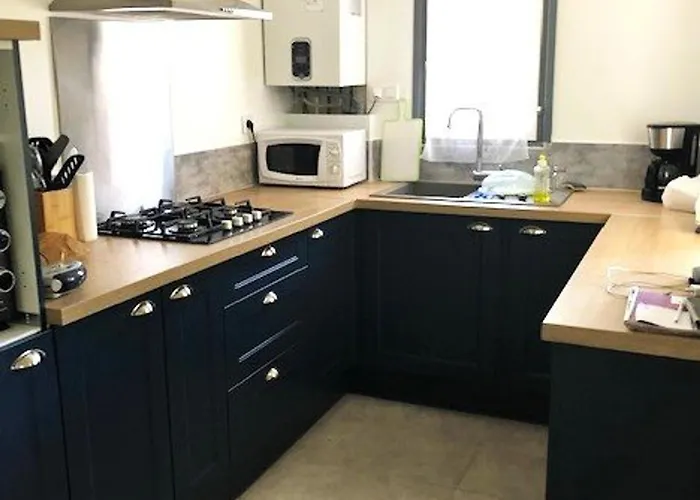 Mitoyenne Avec Piscine Et Parking Pour 4 Personnes - Fr-1-607-189 Агд